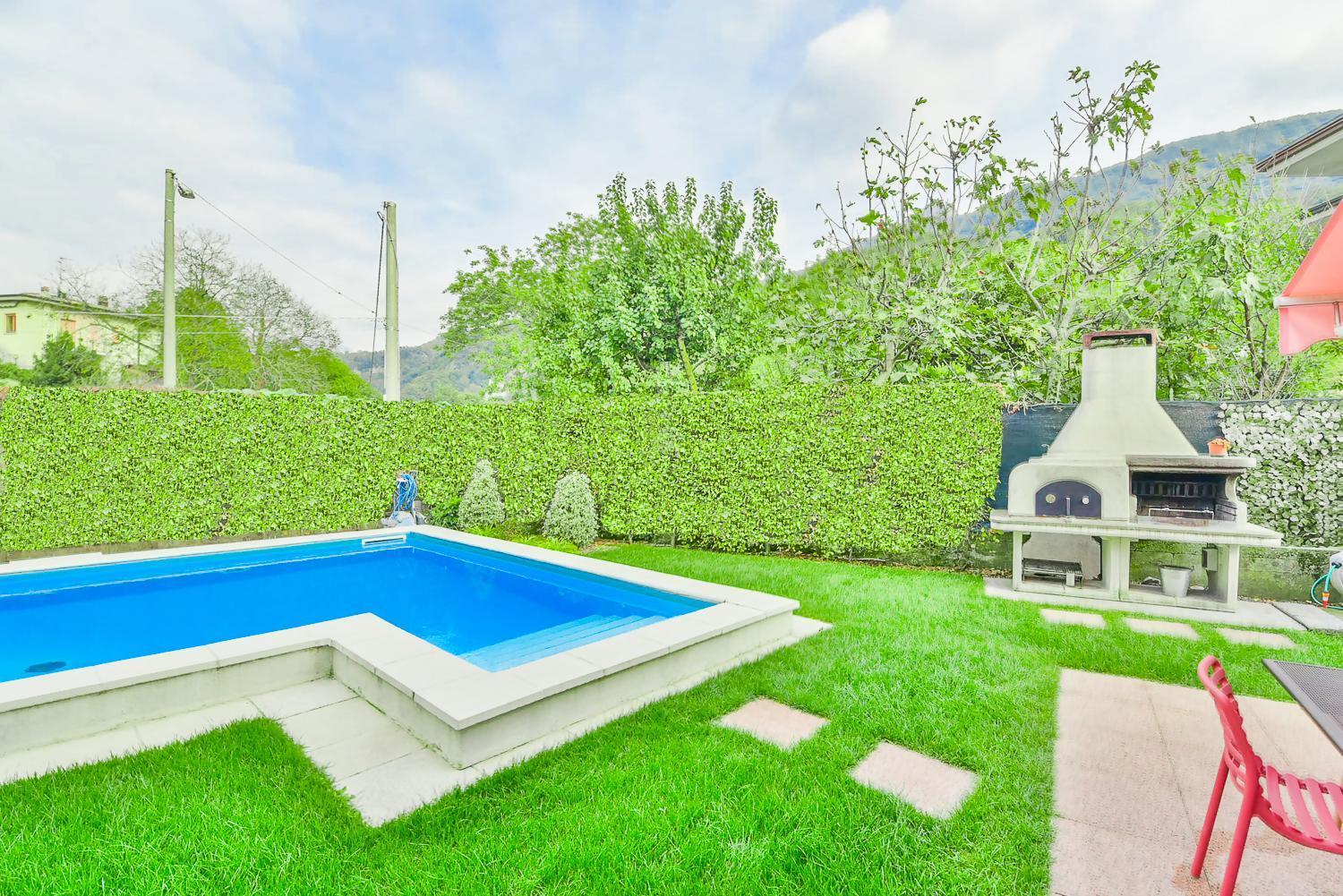Jane E Jolie Holiday Home Private Swimming Pool Вальброна Экстерьер фото